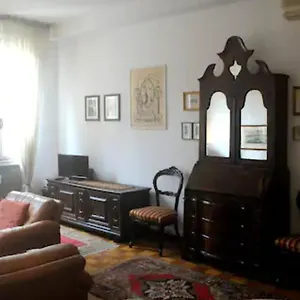 Charming Flat With Terrace Over The Canal Appartement